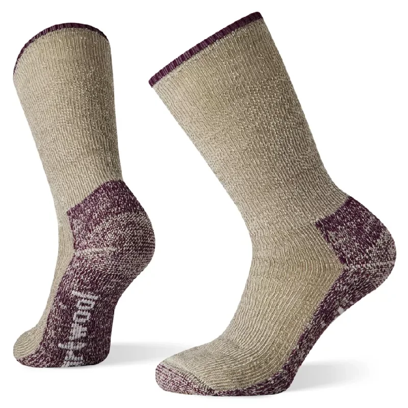 Camping hiking trail hum-Smartwool Women's Mountaineer Classic Edition Maximum Cushion Crew Socks