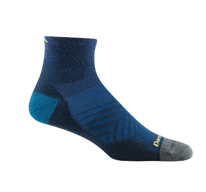 Camping hiking trail calm-Darn Tough Men's Run Quarter No Cushion Ultra-Lightweight Running Sock