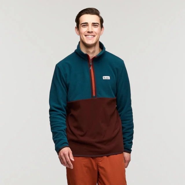 Camping hiking gear lift-Men's Amado Fleece Pullover